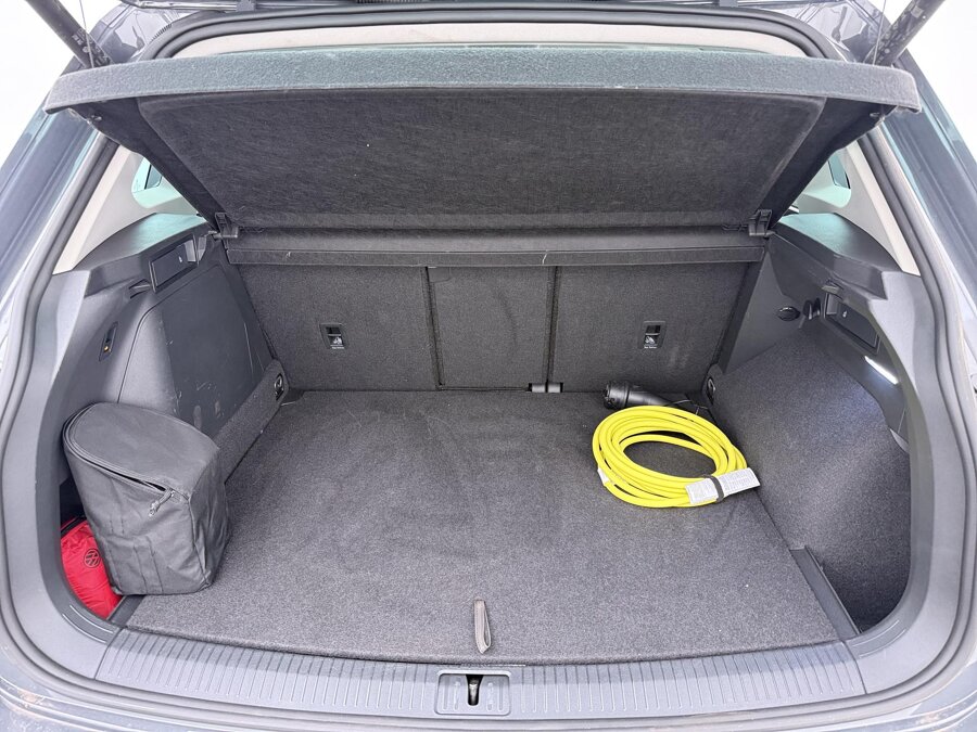 Volkswagen Tiguan 1.4 TSI eHybrid Elegance