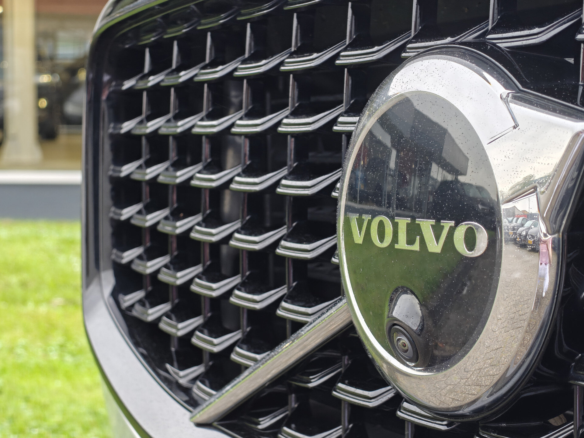 Volvo XC60 T6 AWD 350PK Plug-in hybrid R-Design - Afbeelding 4