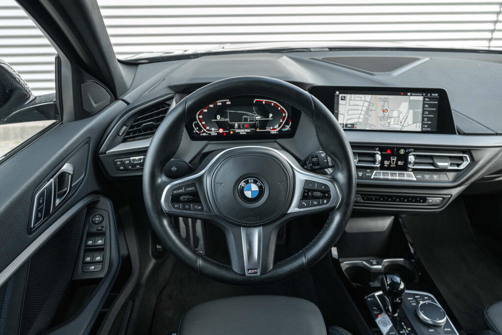 BMW 1 Serie 25