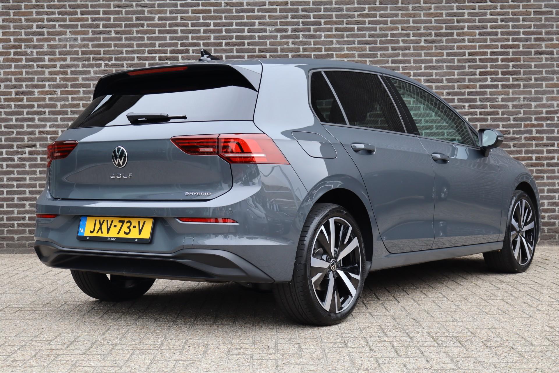 Volkswagen Golf 1.5 eHybrid 204pk Life Edition