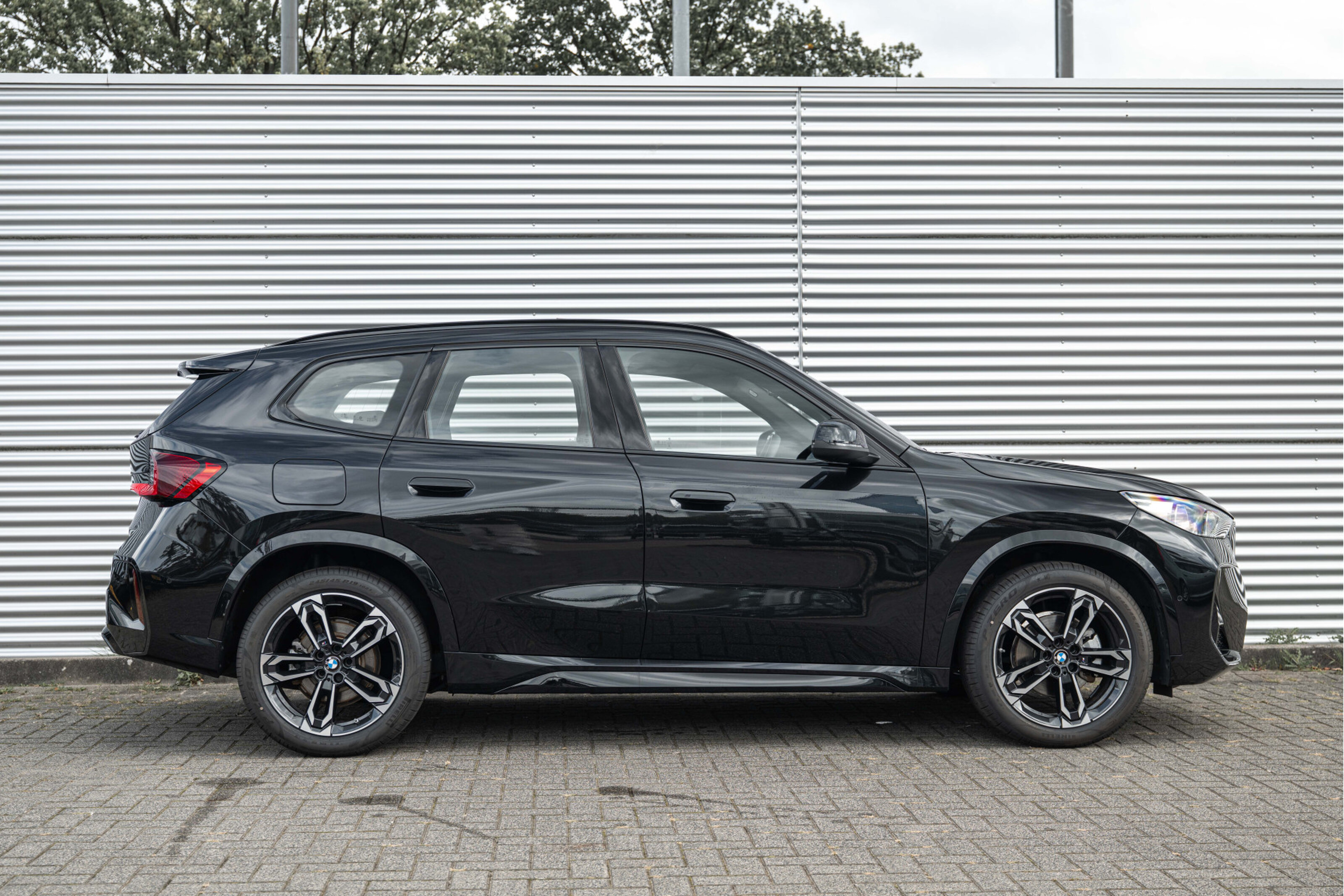 BMW iX1 eDrive20 M Sport