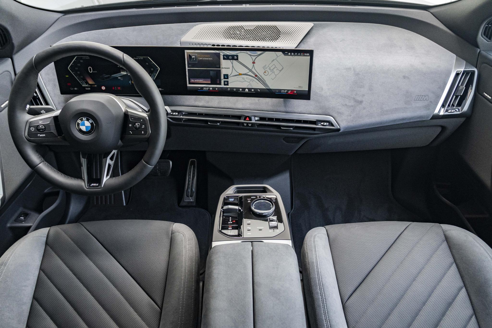 BMW iX xDrive60 - Afbeelding 3