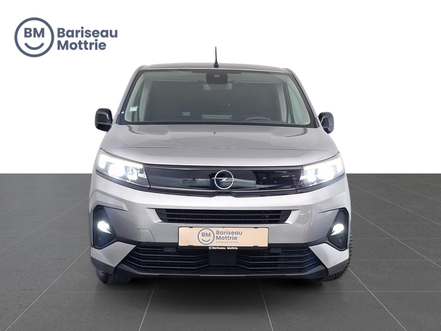 Opel Combo L2H1 AUTOMAAT 3-ZIT *TREKHAAK*ZETEL EN STUUR VERWARMING*CAMERA ACHTER EN SENSOREN*DAB*GPS*CARPLAY* - Afbeelding 2