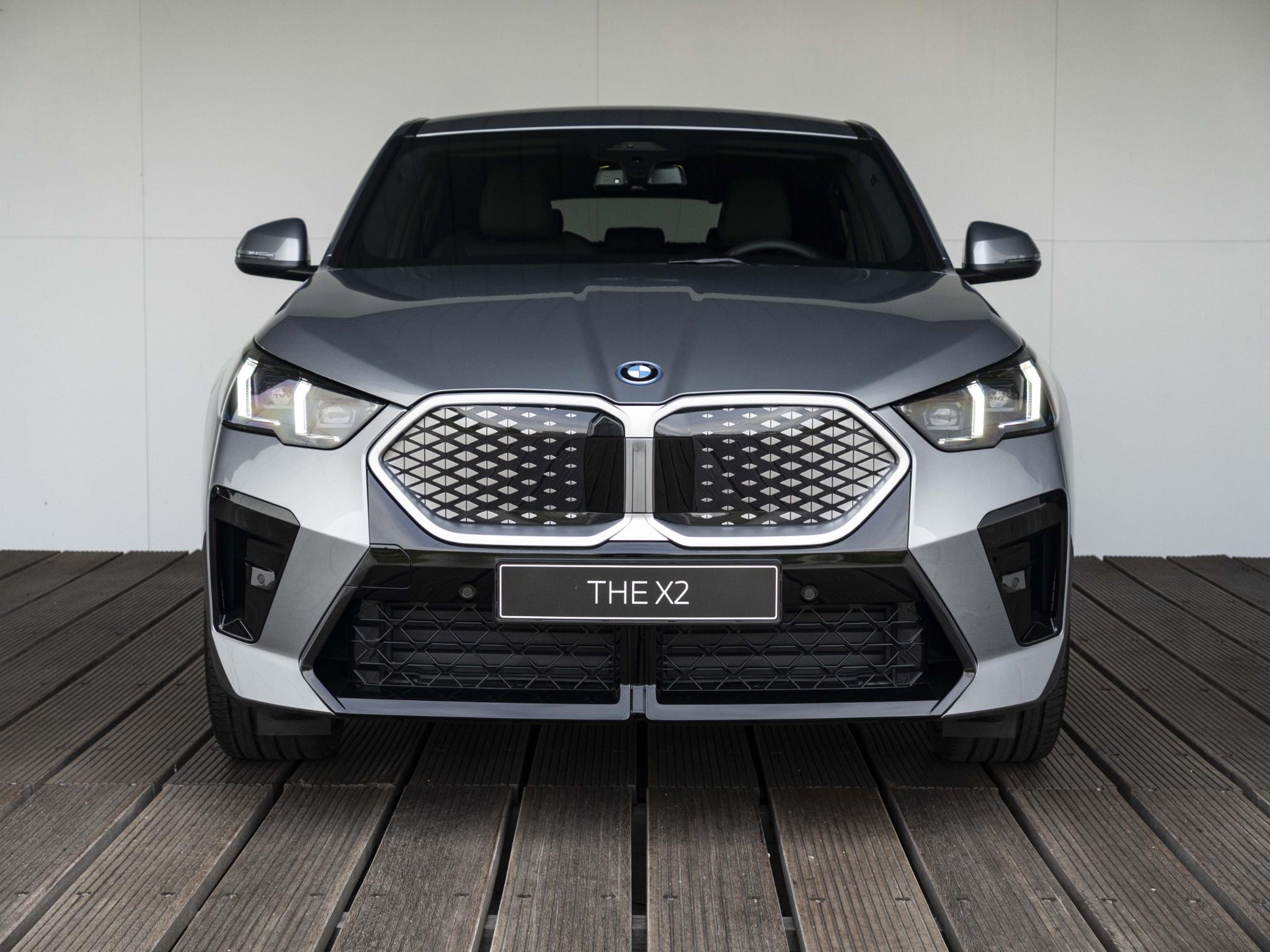 BMW iX2 eDrive20 Pure Edition 67 kWh - Afbeelding 5