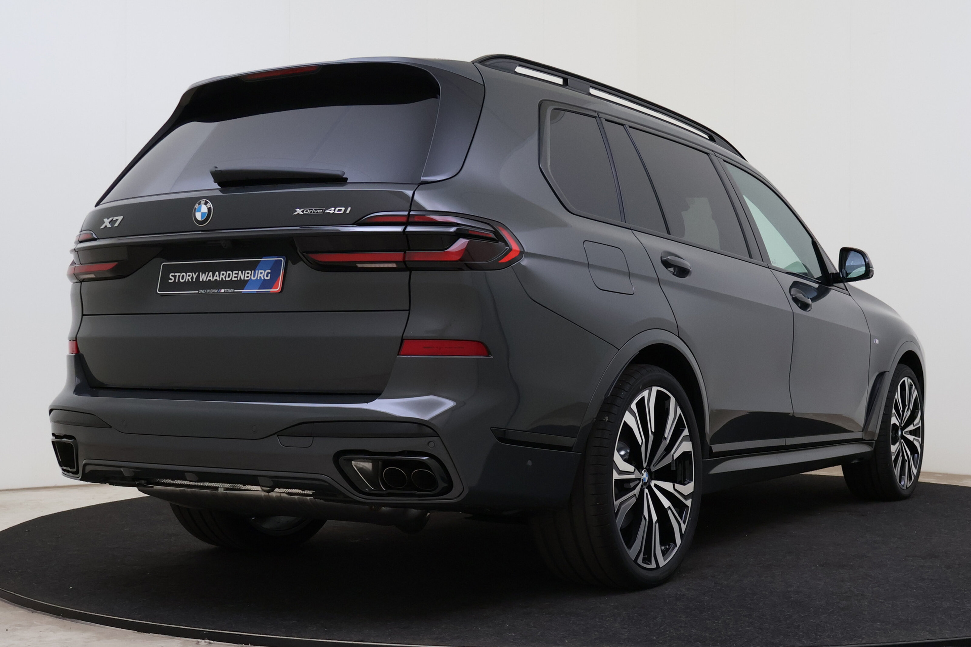 BMW X7 xDrive40i M Sport Automaat