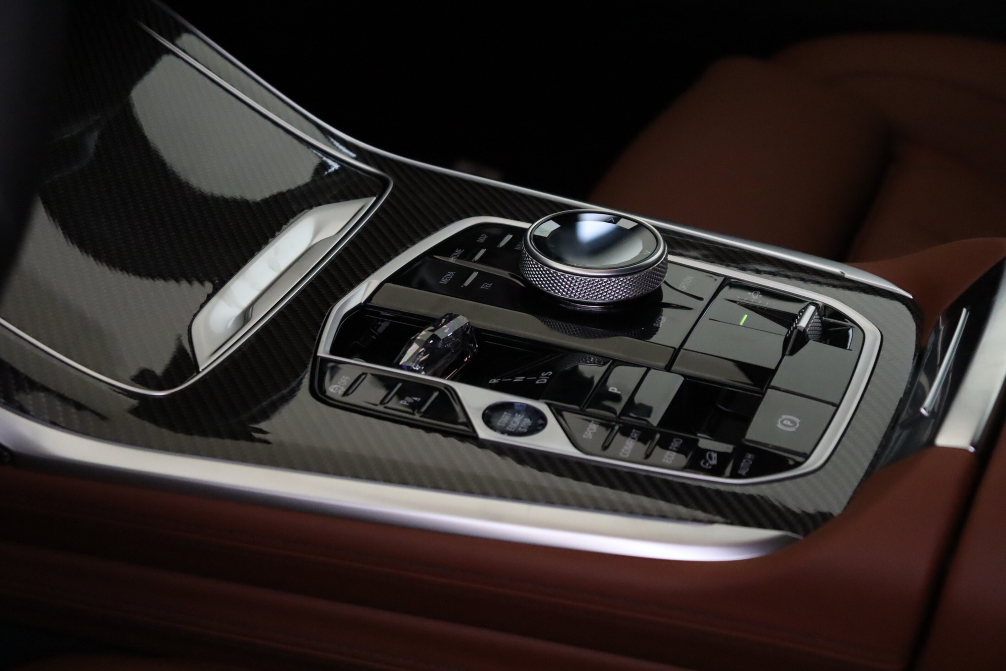 BMW X7 6