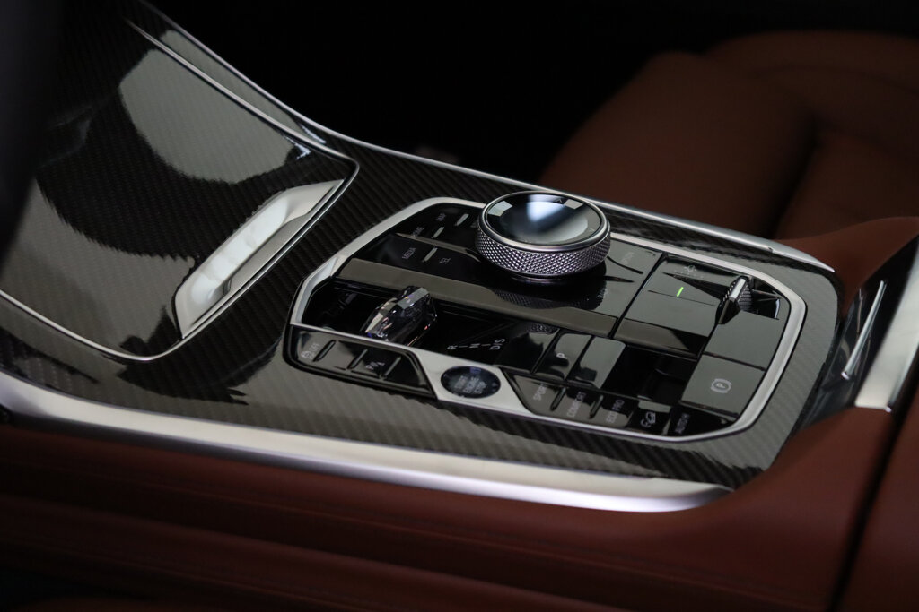 BMW X7 6