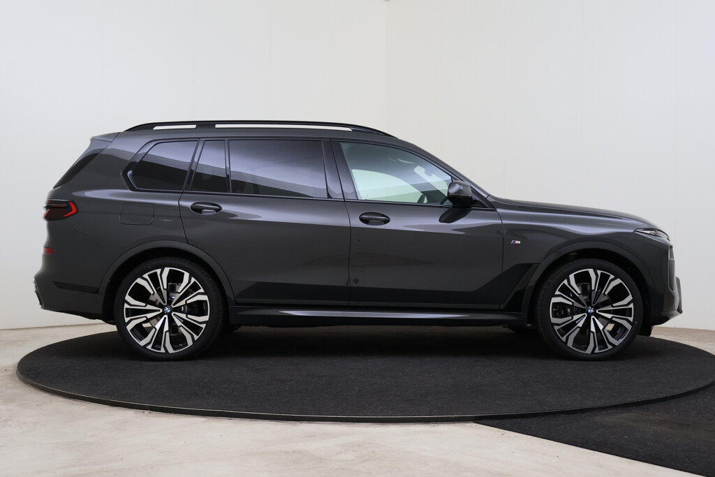 BMW X7 7