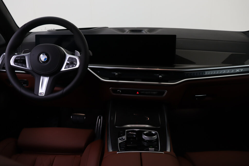 BMW X7 38