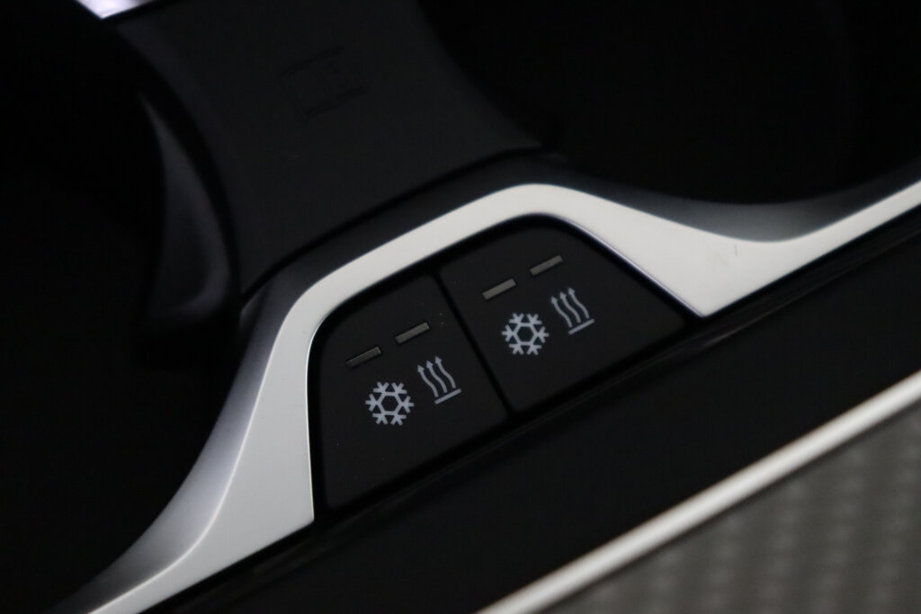 BMW X7 53