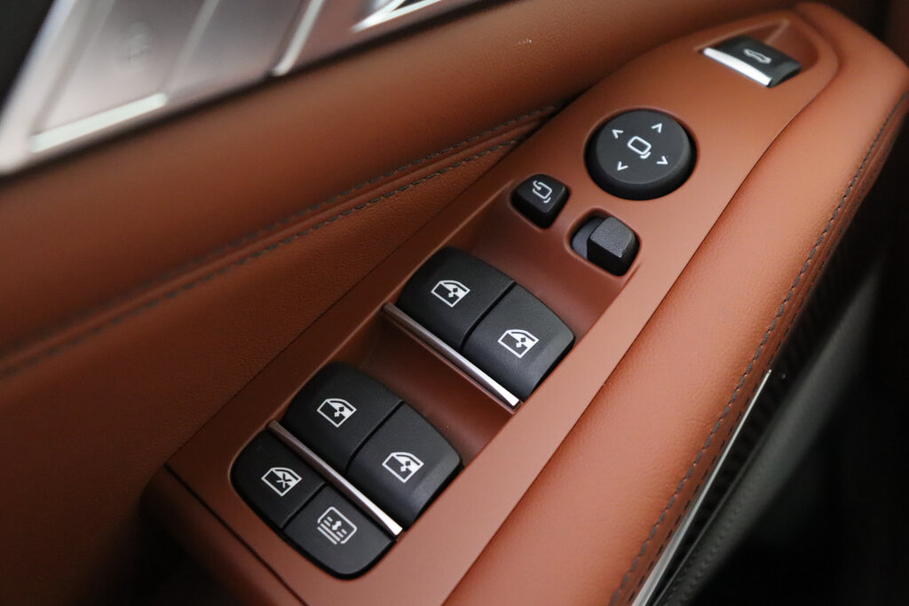 BMW X7 63