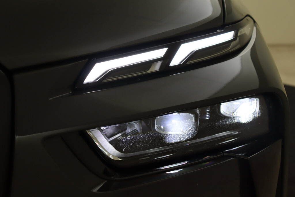 BMW X7 76