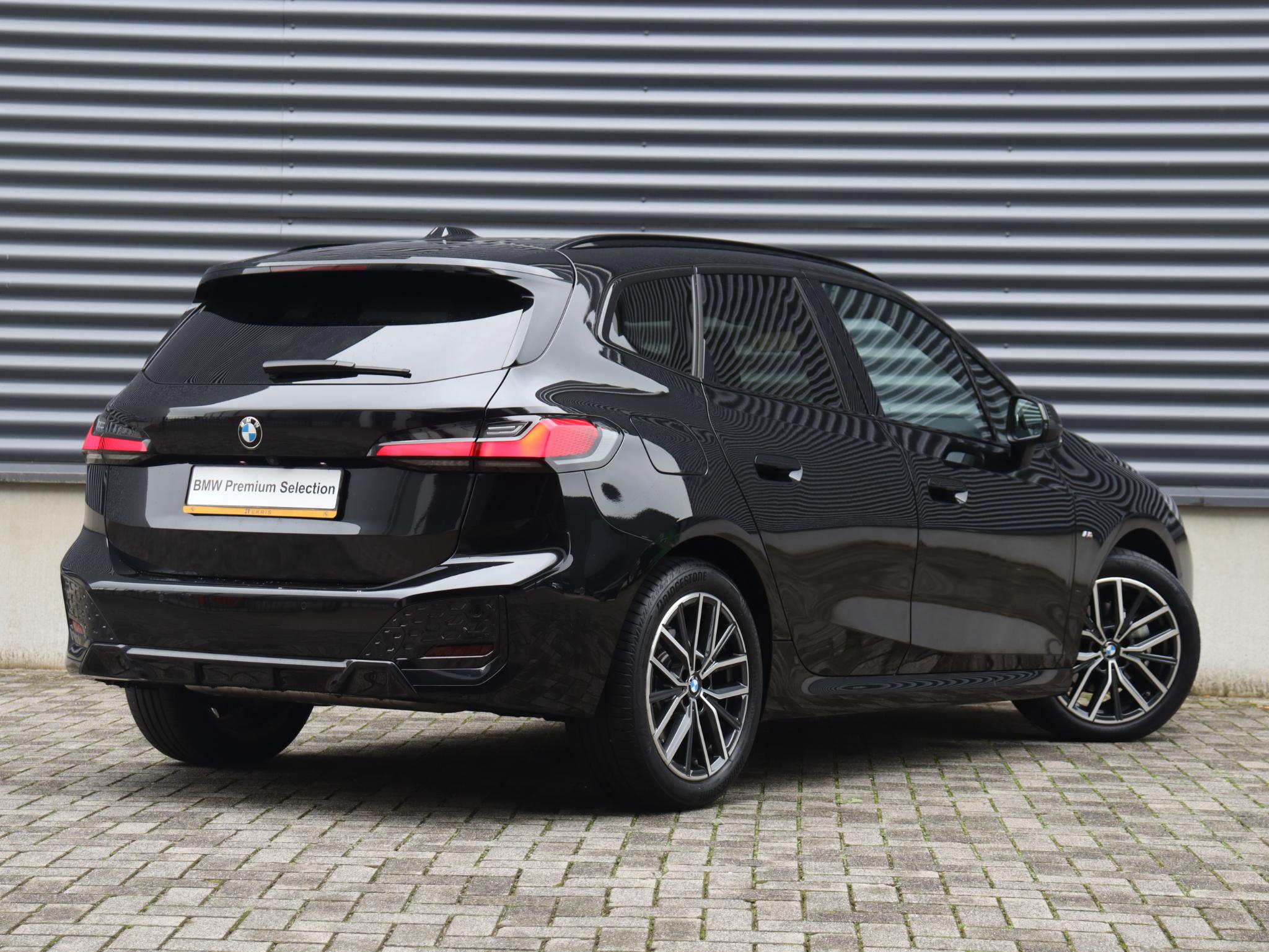 BMW 2-serie Active Tourer 220i - Afbeelding 2