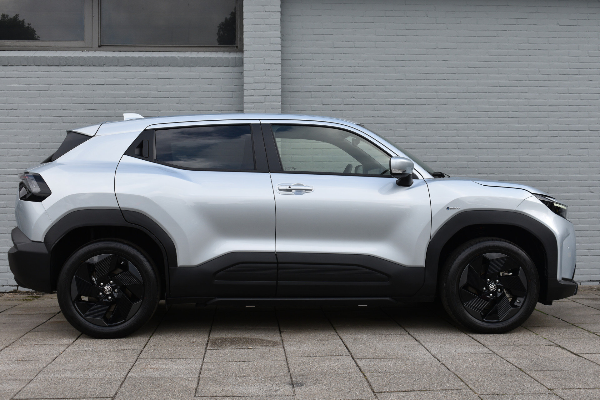 Toyota Urban Cruiser Dynamic 61 kWh Automaat 174pk - Afbeelding 5