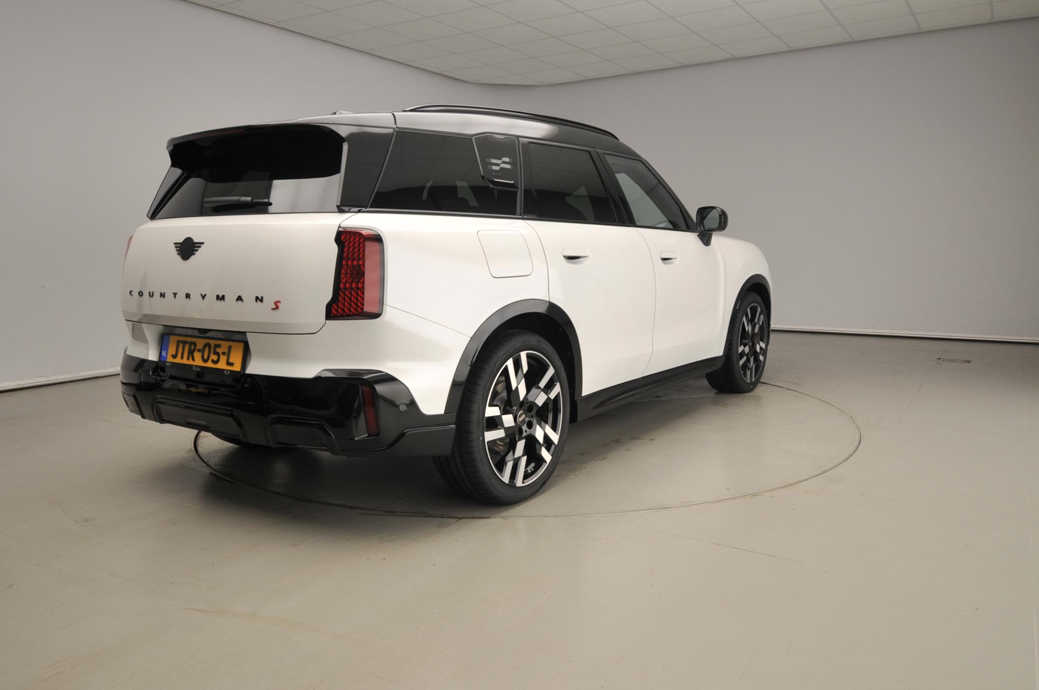 MINI Countryman 2.0 S John Cooper Works - Afbeelding 2