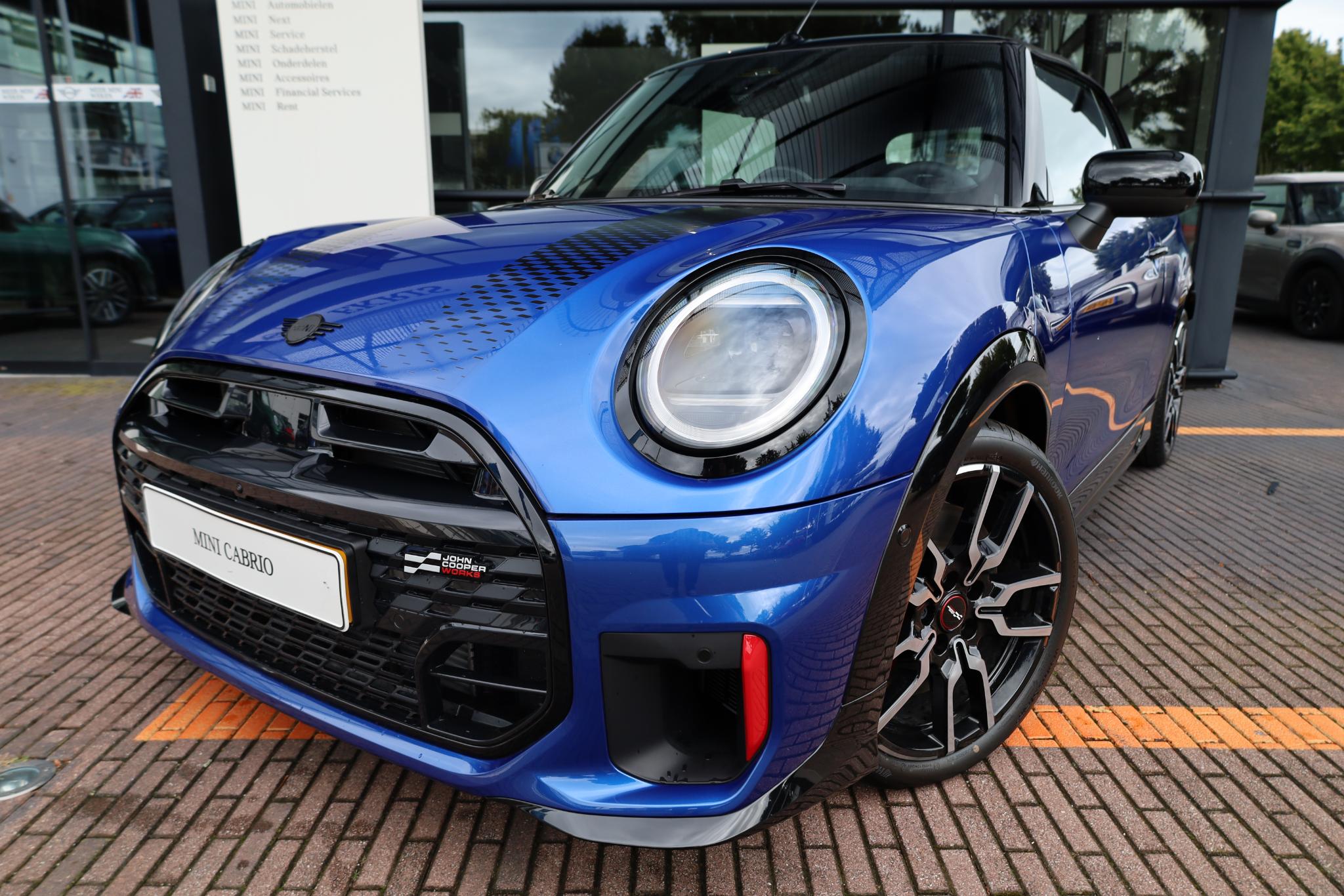 MINI Cabrio