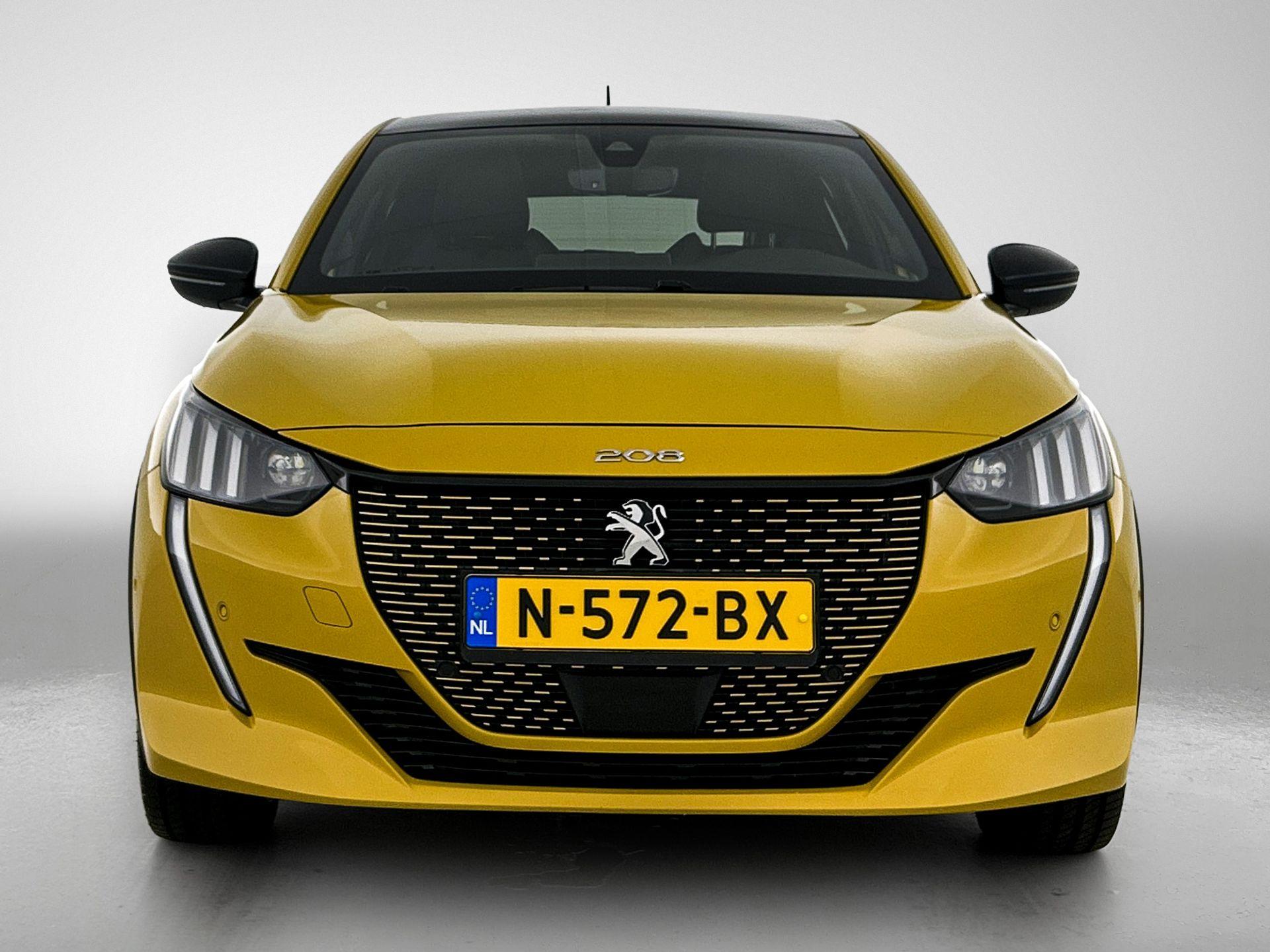 Peugeot e-208