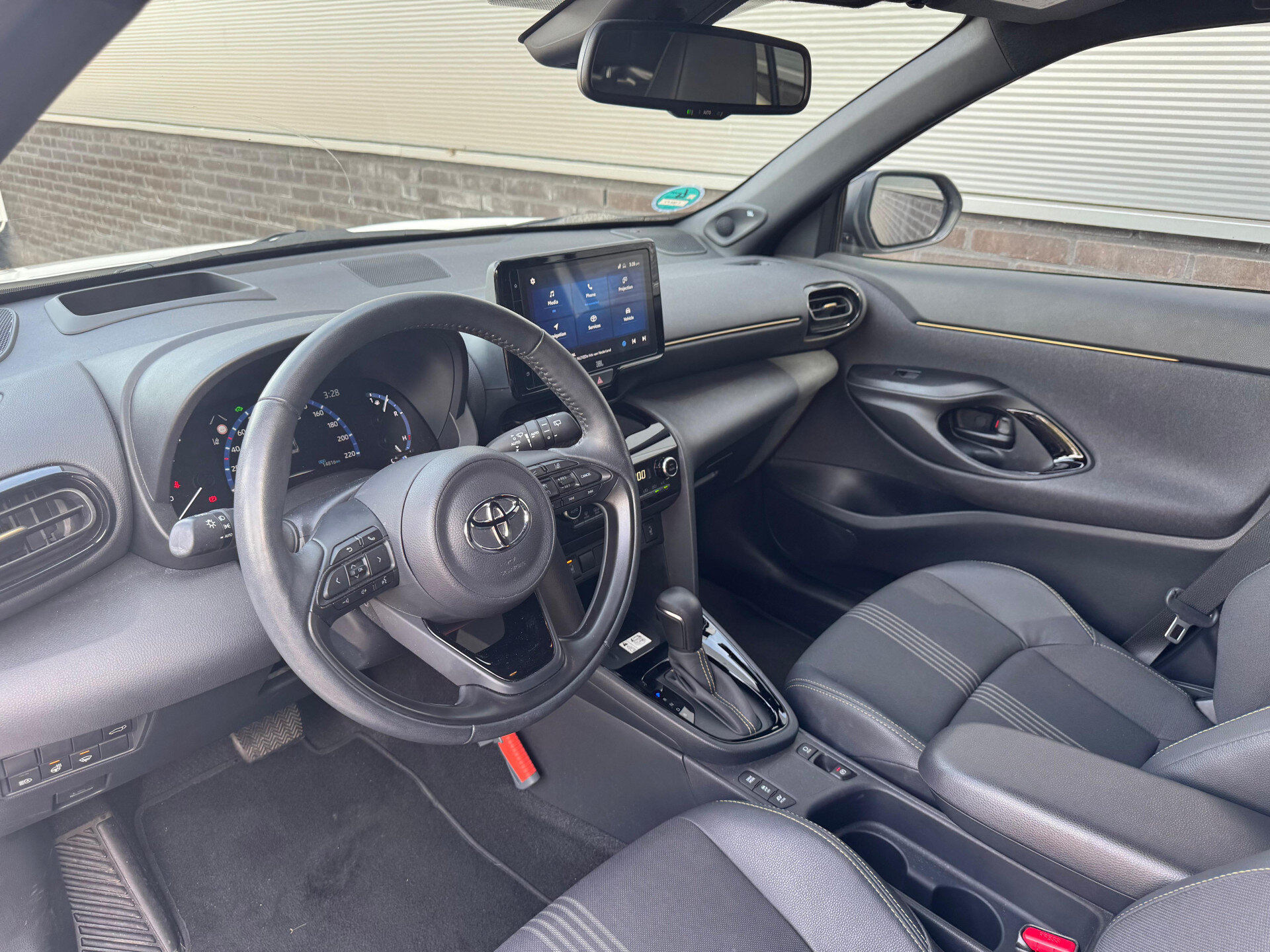 Toyota Yaris Cross 1.5 Hybrid Adventure - Afbeelding 4