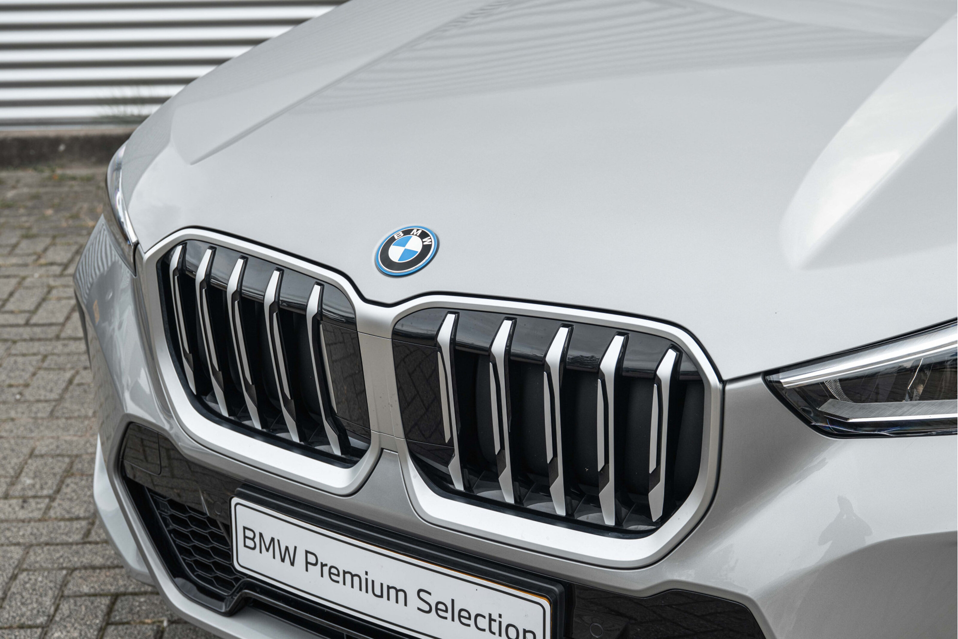 BMW X1 6