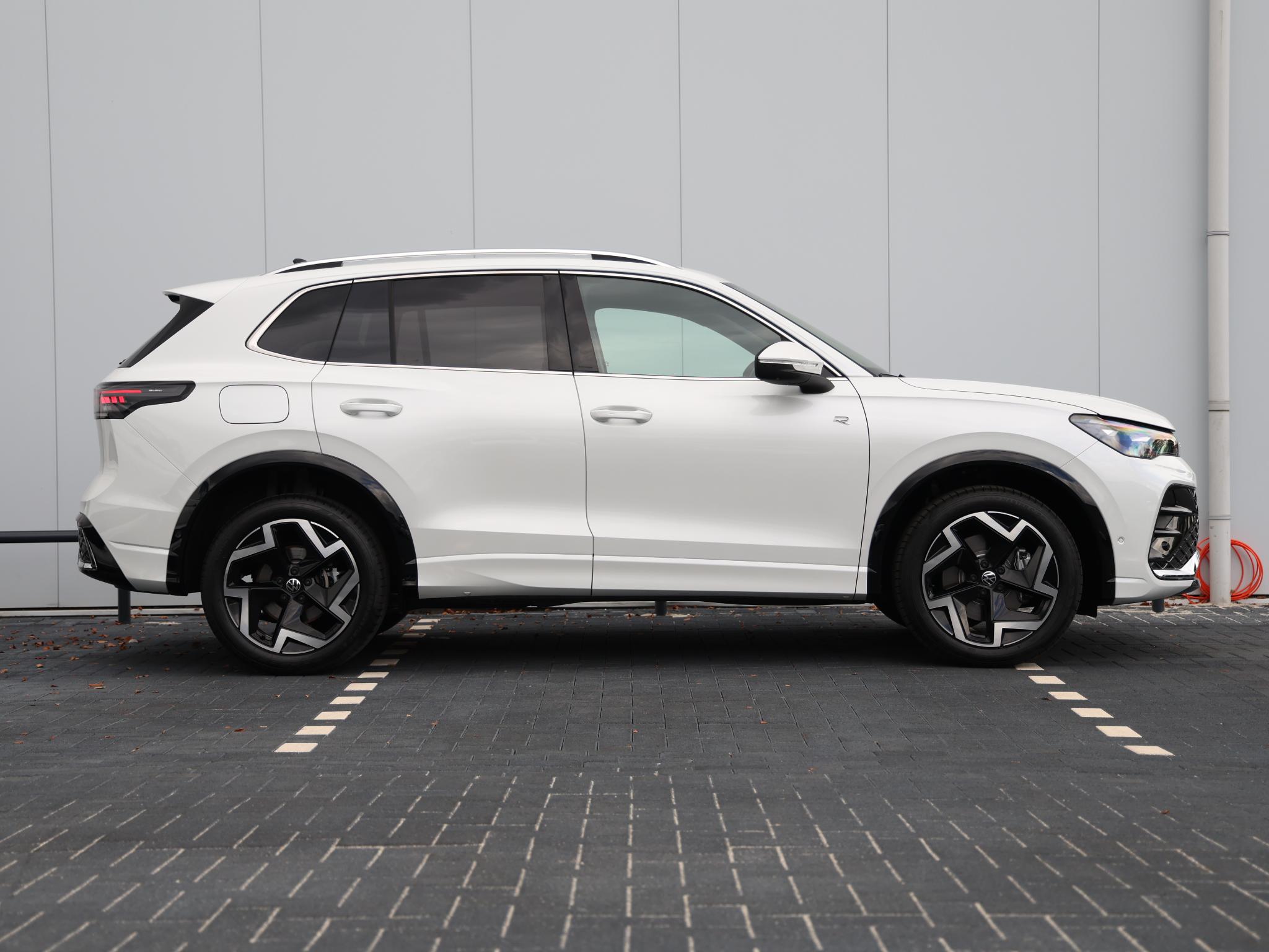 Volkswagen Tiguan 1.5 eHybrid R-Line Business - Afbeelding 2