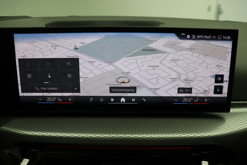 BMW i4 21
