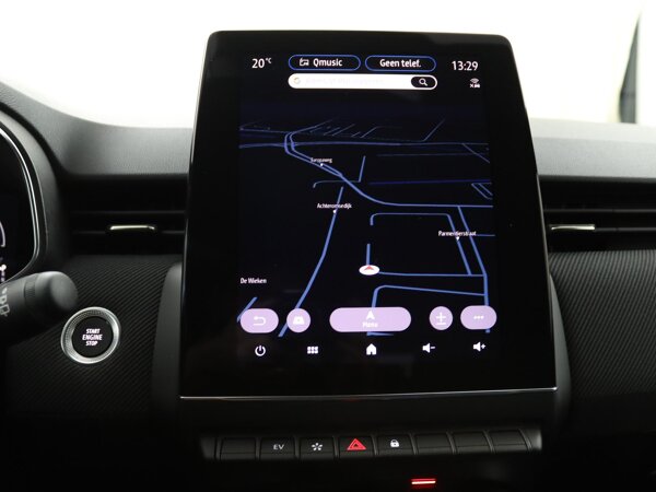 EASY LINK multimedia- en navigatiesysteem met 9,3" touchscreen EASY LINK multimedia- en navigatiesysteem met 9,3" touchscreen