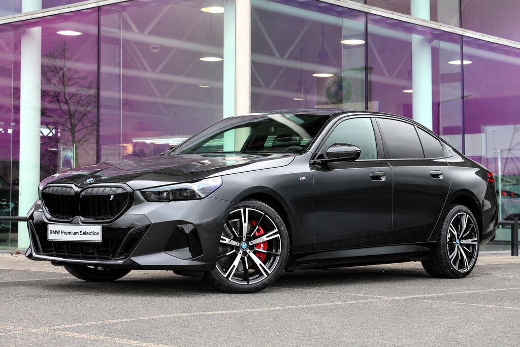 BMW i5 1