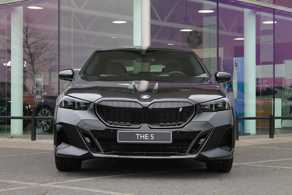 BMW i5 7