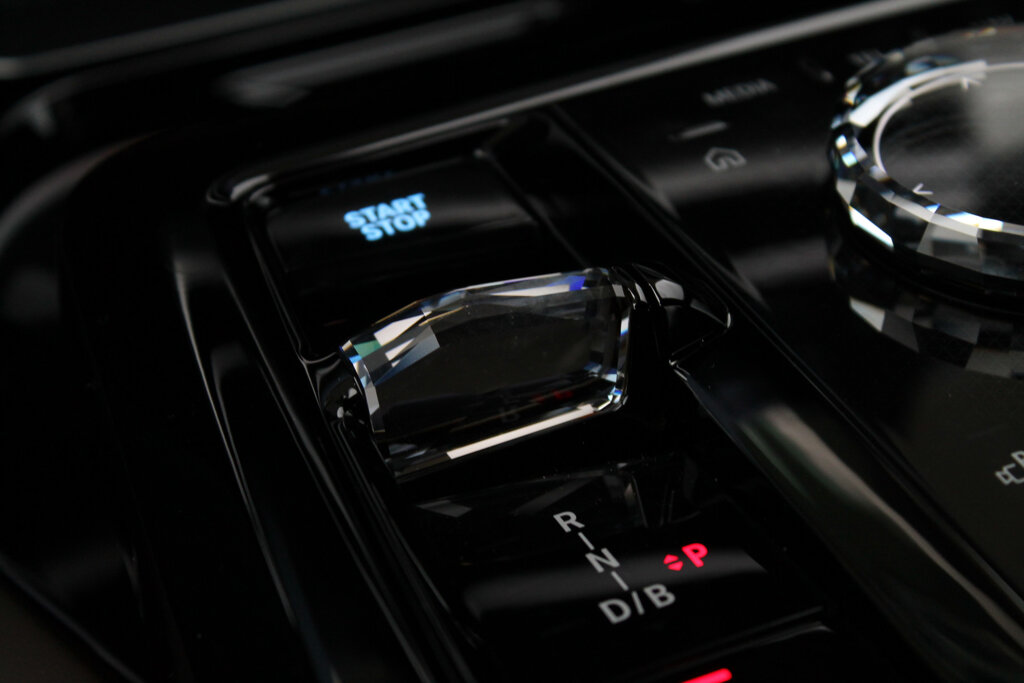 BMW i5 14