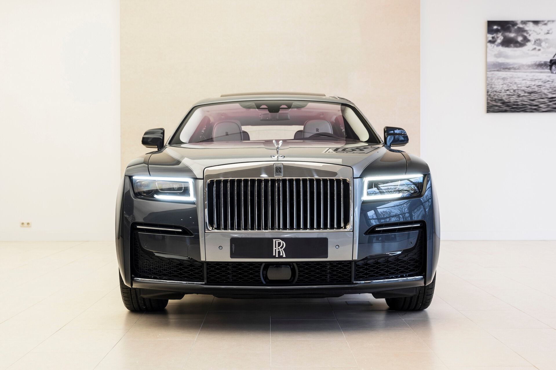 Rolls-Royce Ghost - foto 2