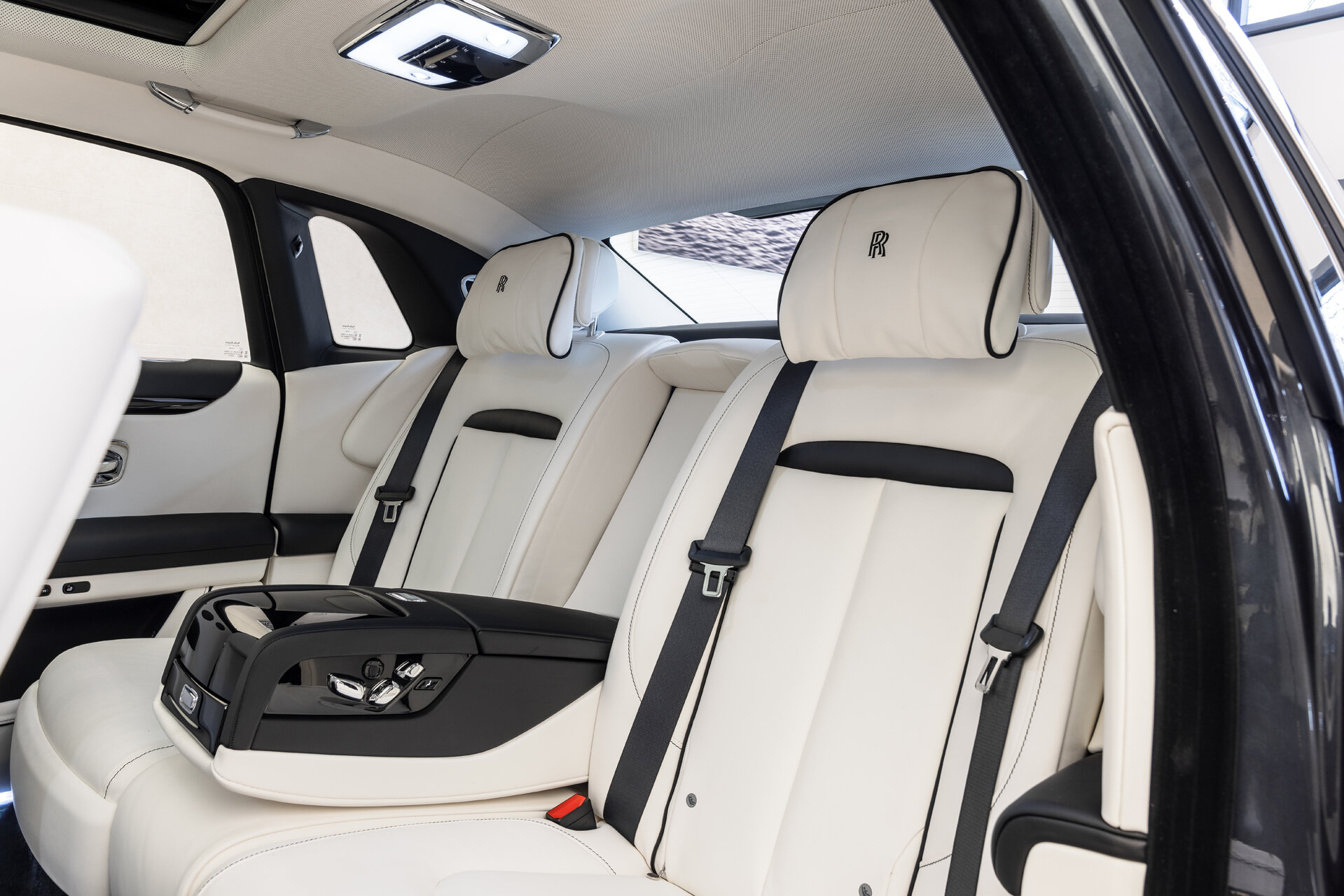Rolls-Royce Ghost - foto 5