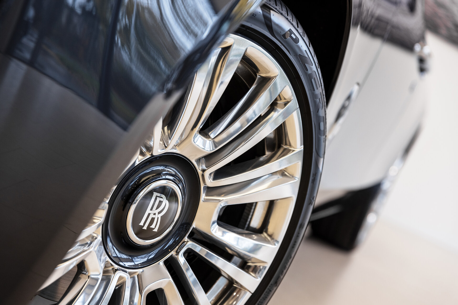 Rolls-Royce Ghost - foto 15