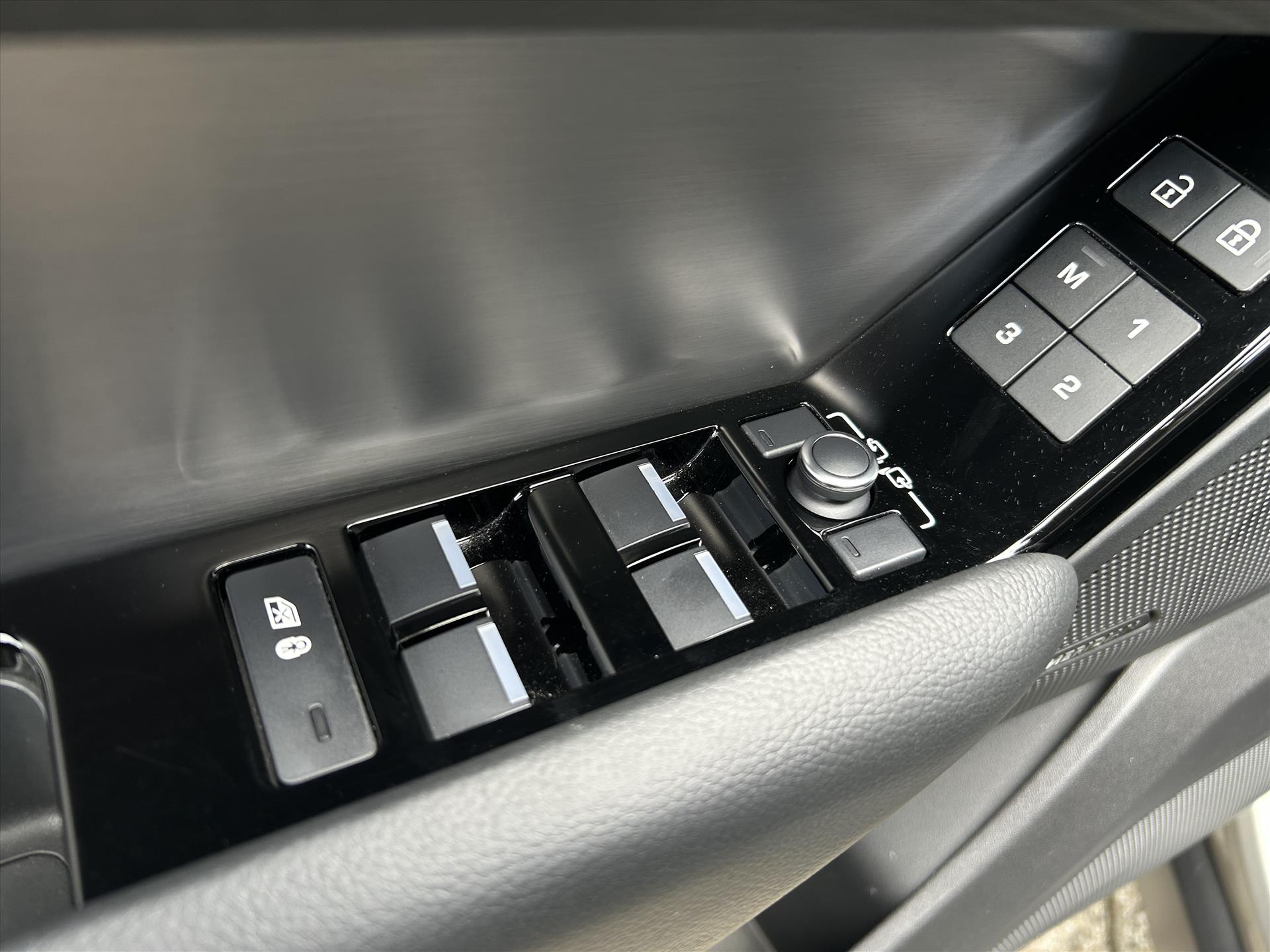 Land Rover Range Rover Velar - foto 10