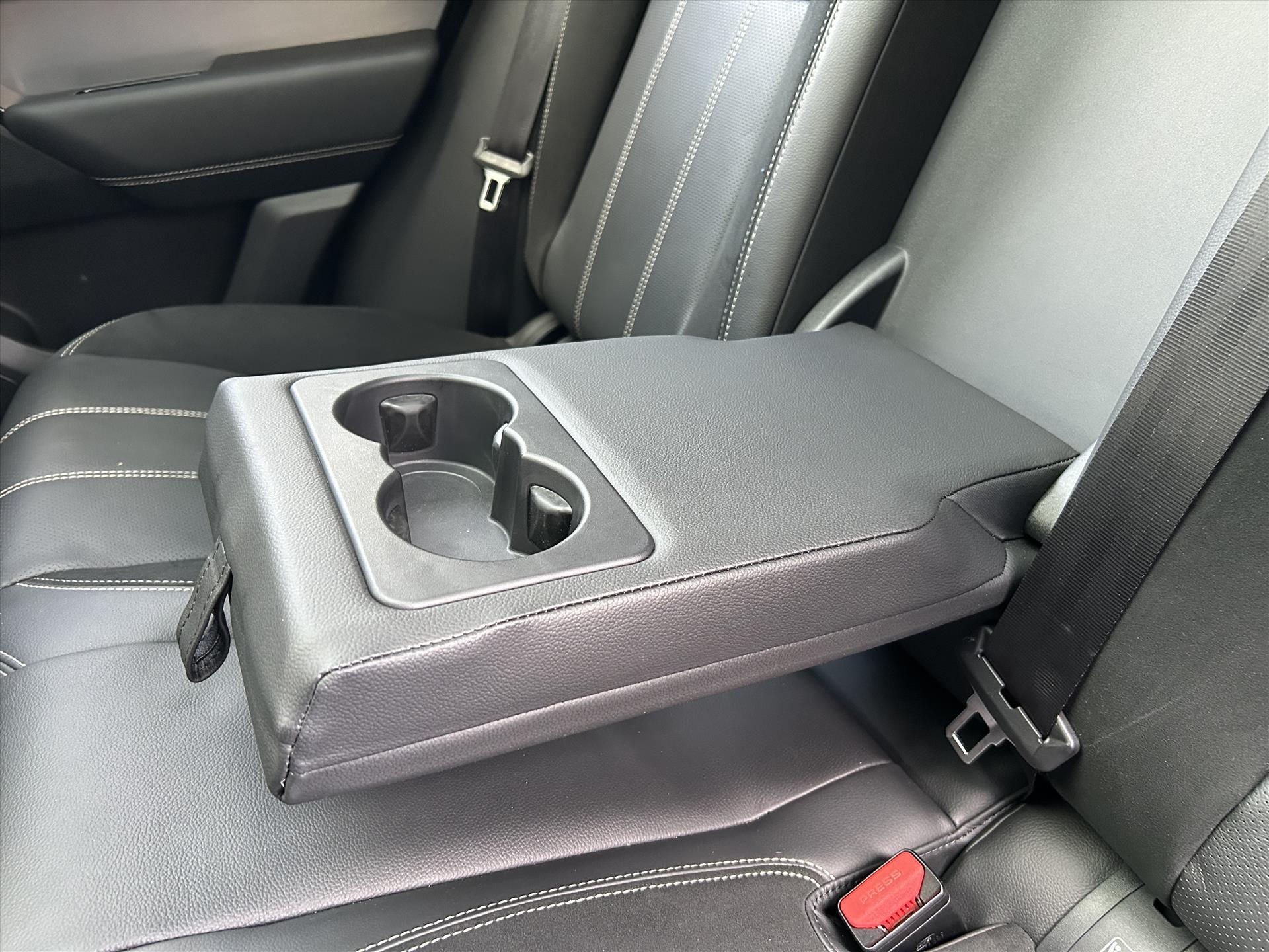 Land Rover Range Rover Velar - foto 48