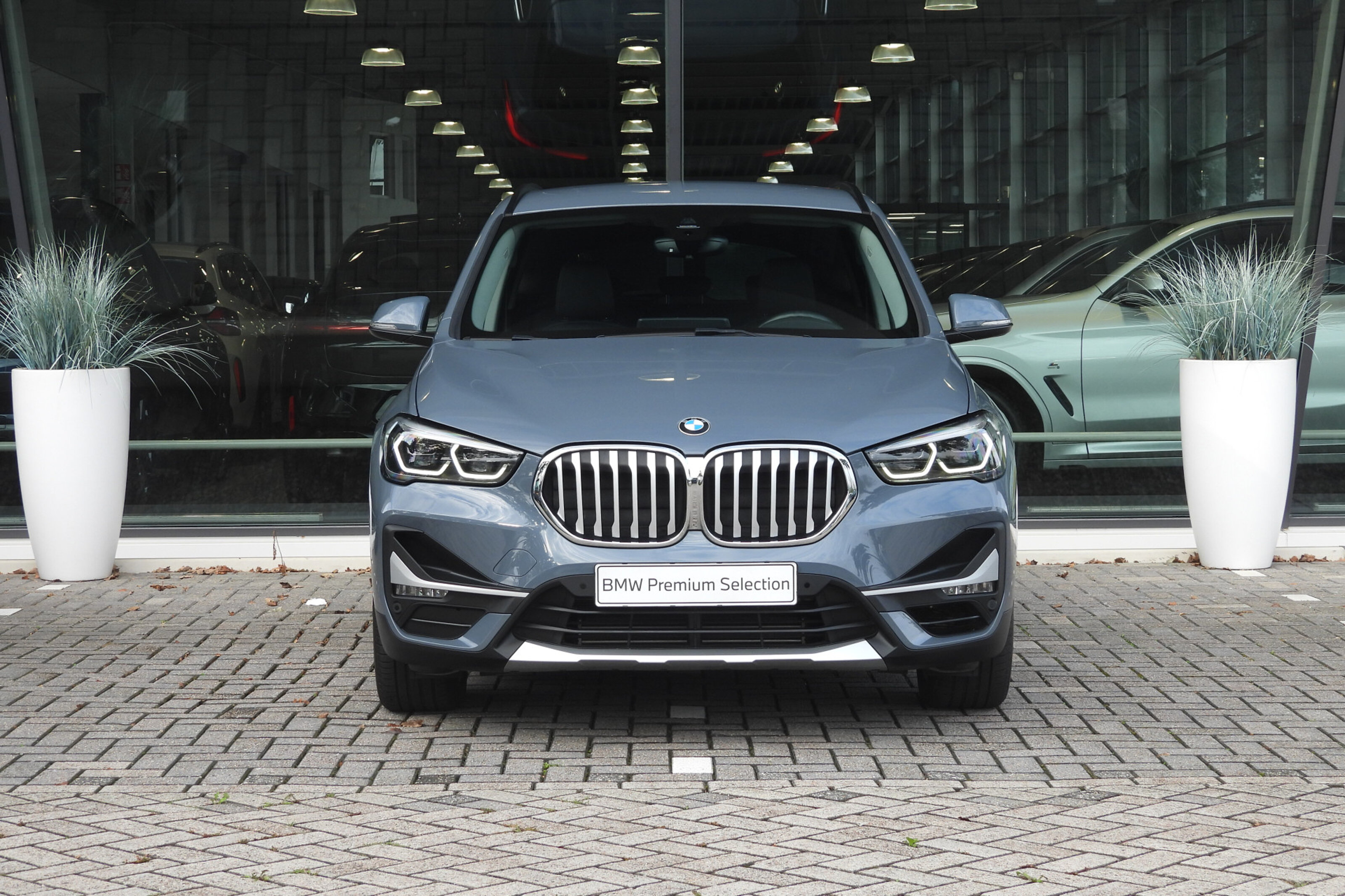 BMW X1 8