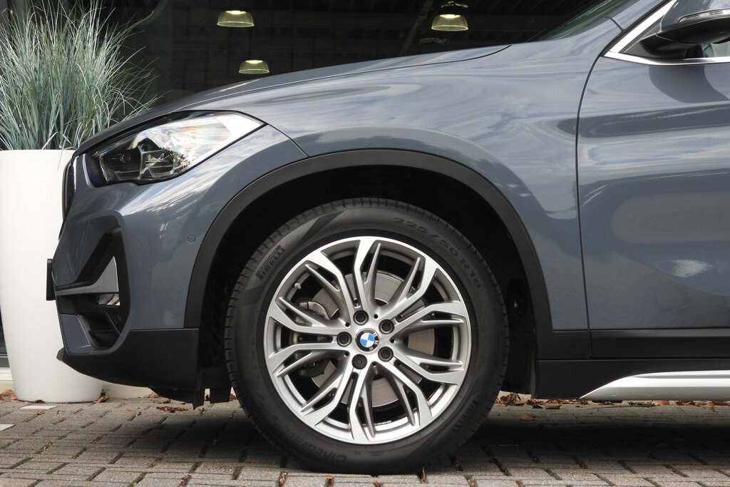 BMW X1 16