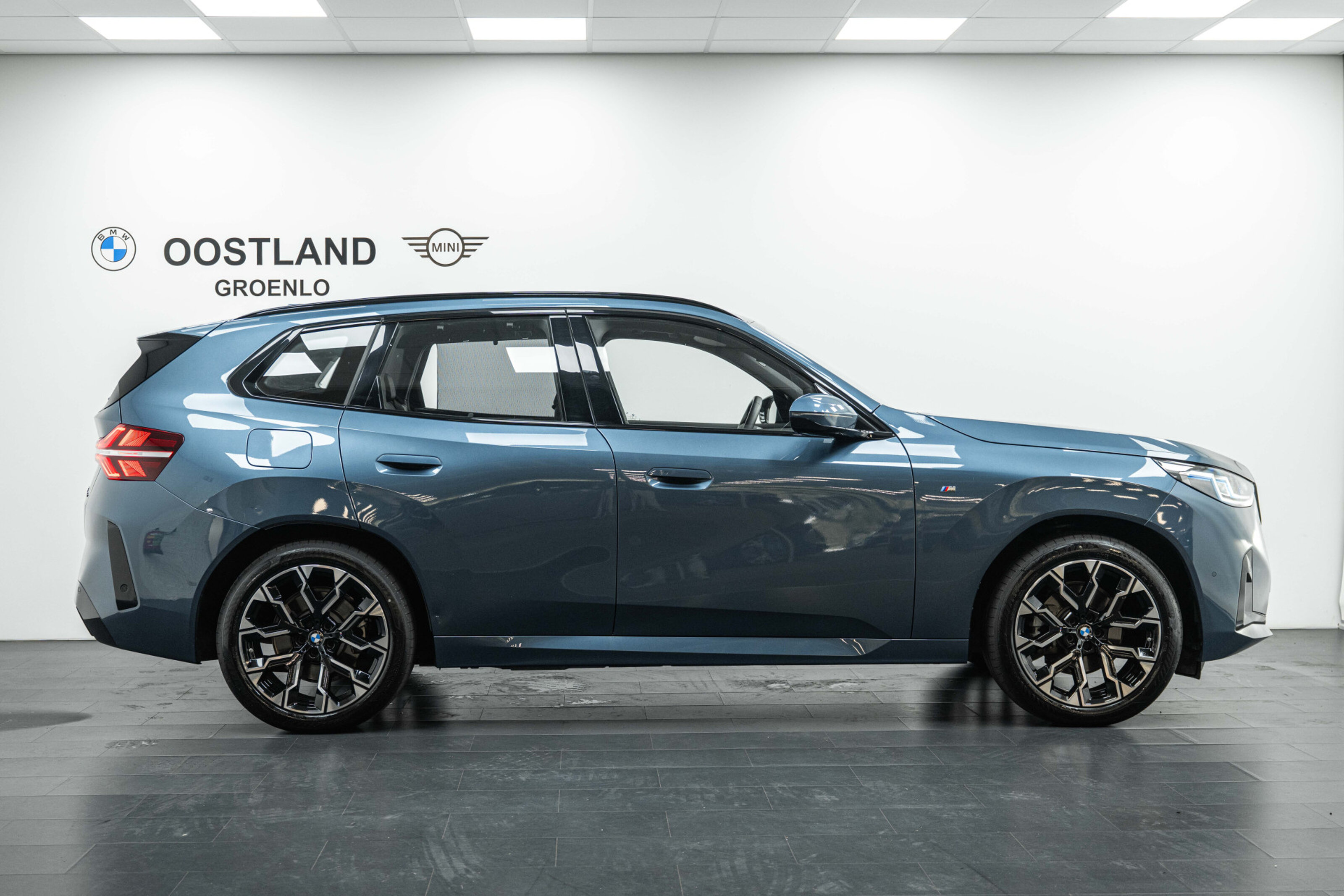 BMW X3 7