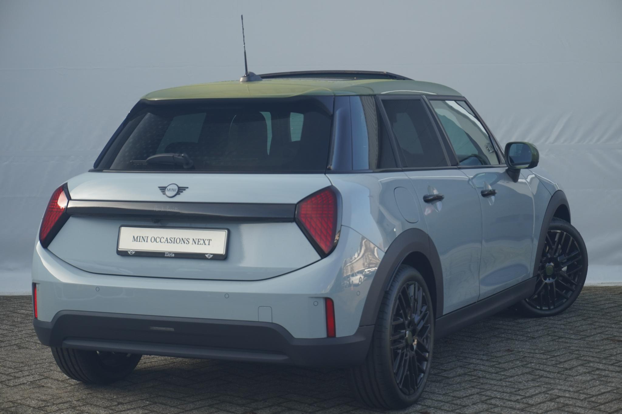 MINI 5-Deurs Cooper C - Afbeelding 2