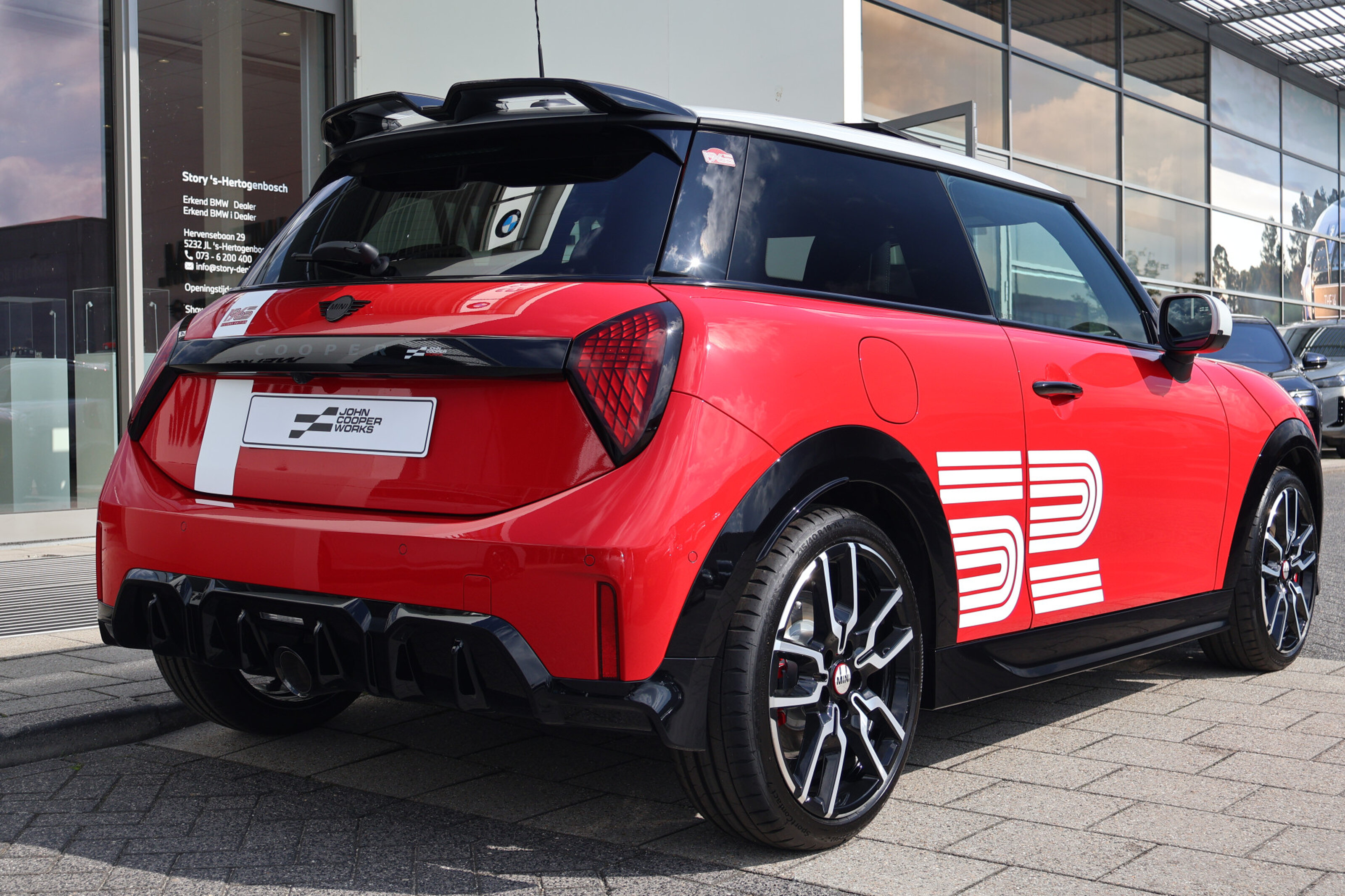 MINI 3-Deurs 7