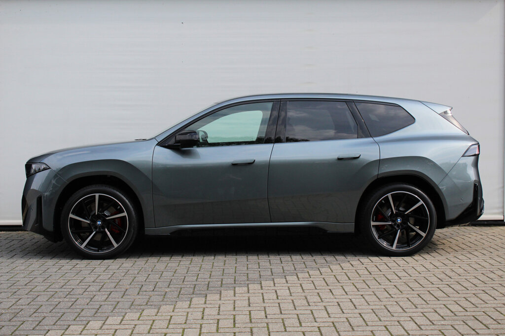BMW iX3 2