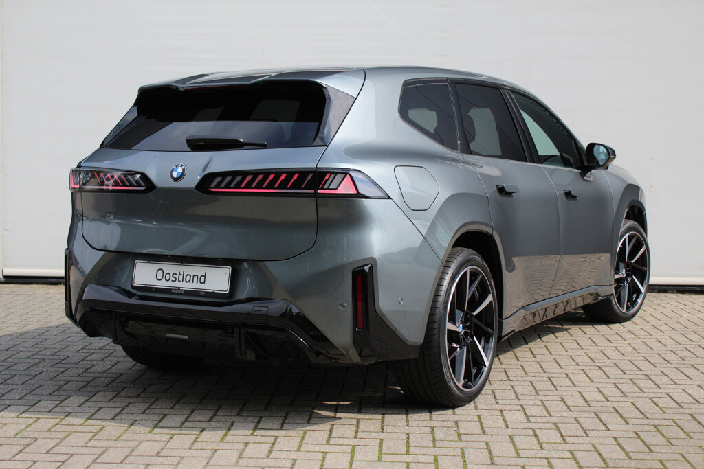 BMW iX3 3