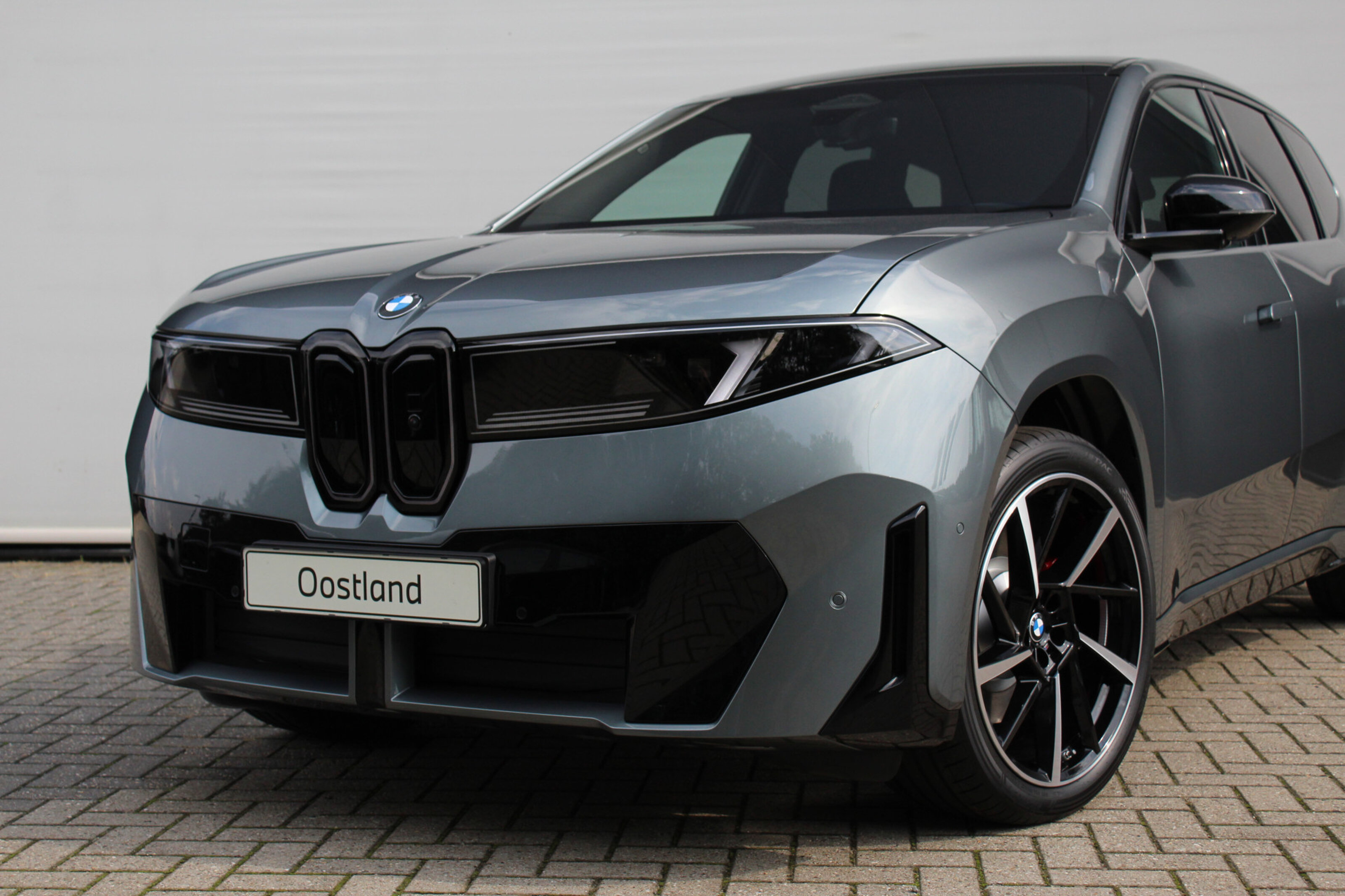 BMW iX3 7