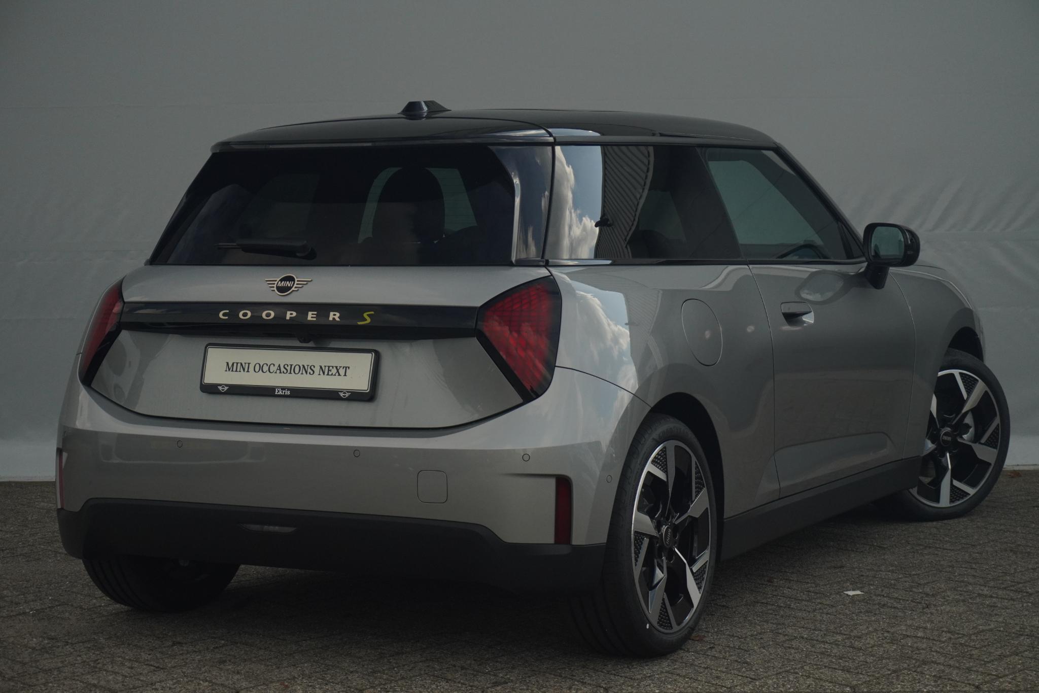MINI 3-deurs Cooper SE - Afbeelding 2