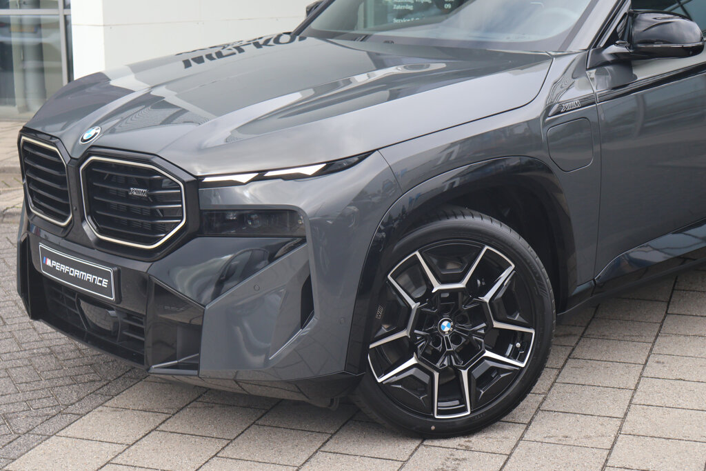 BMW XM 3