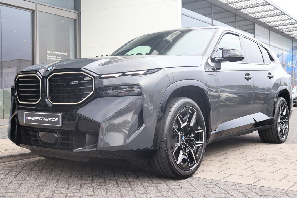 BMW XM 5