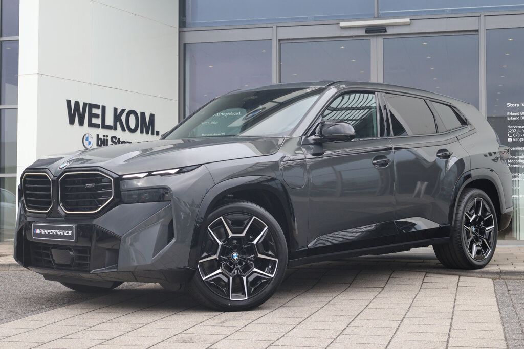 BMW XM 1
