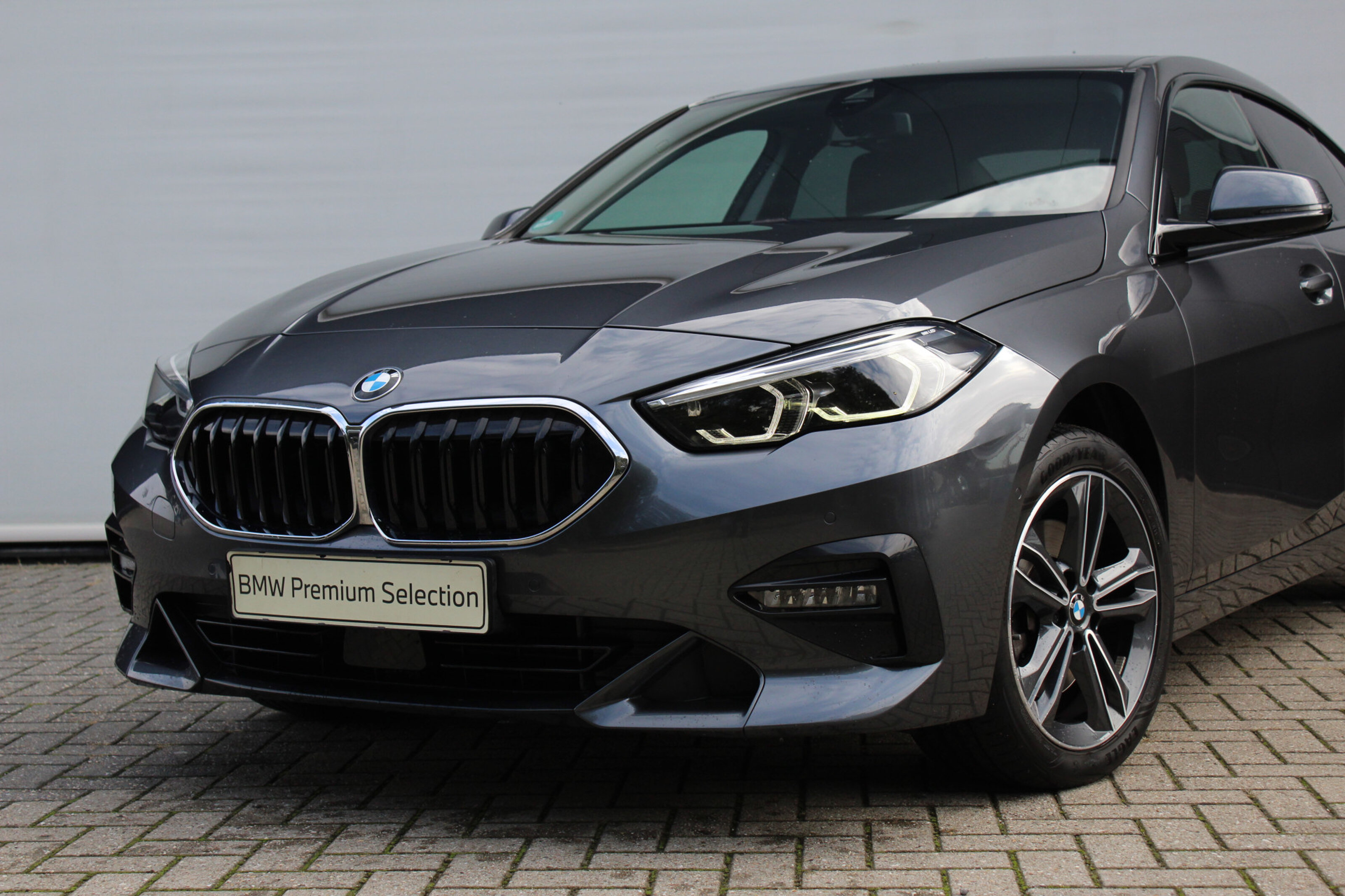 BMW 2 Serie 9