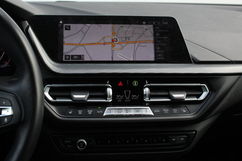 BMW 2 Serie 24