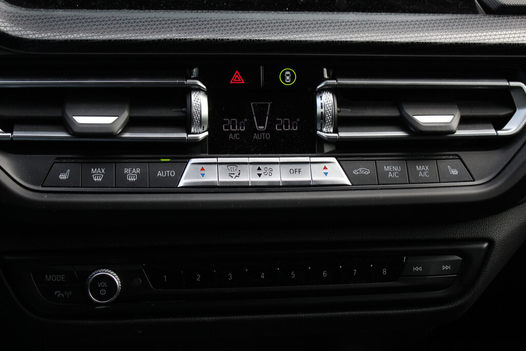 BMW 2 Serie 26