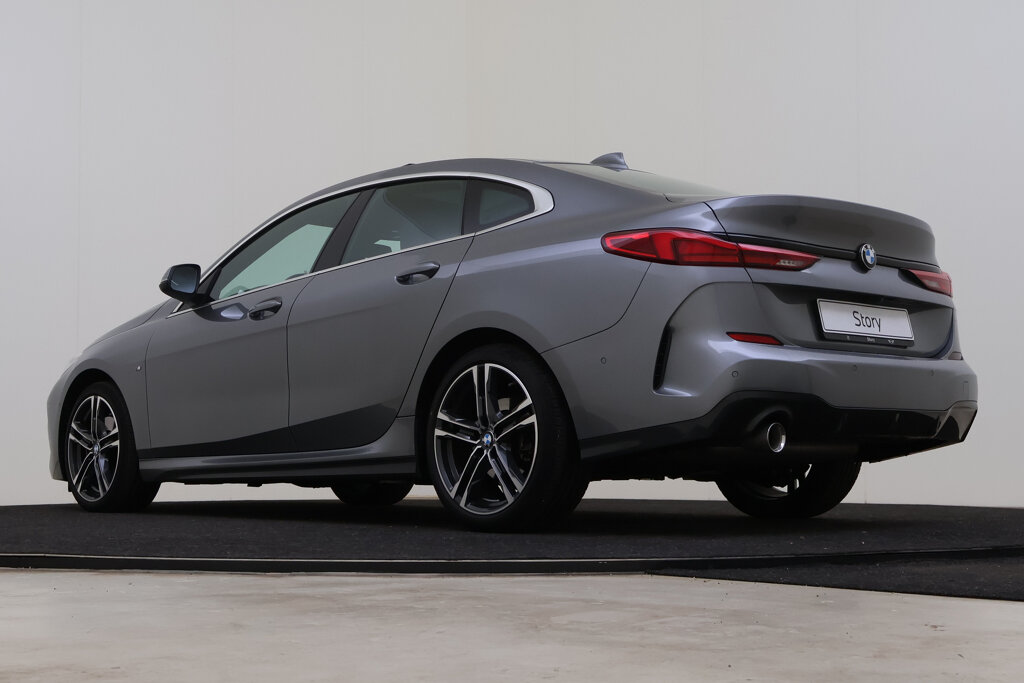 BMW 2 Serie 11